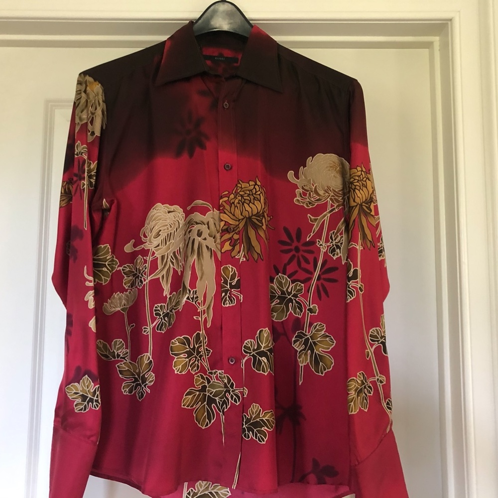 Gucci Men's Silk dress shirt